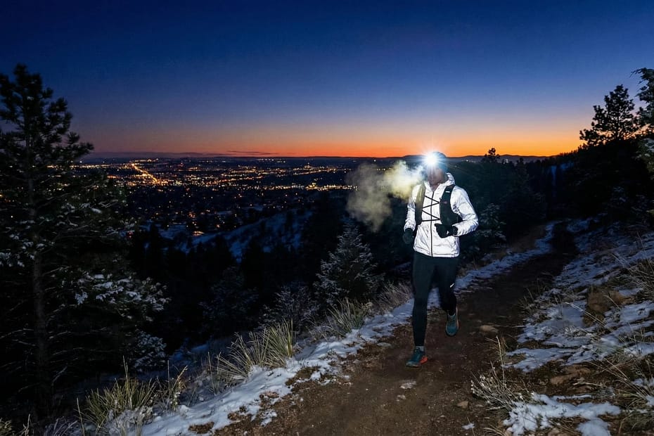 Runner corsa notturna inverno abbigliamento riflettente